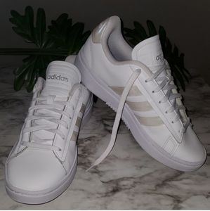 New Adidas cloudfoam superstar white sneakers